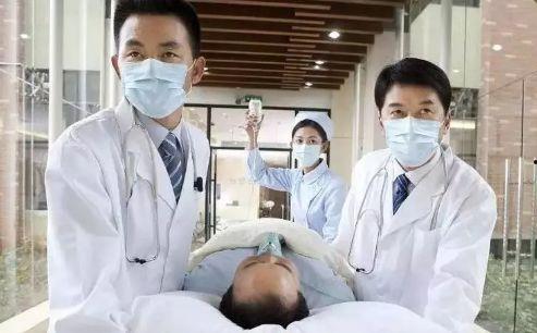 娱乐吃瓜君实习医生,娱乐吃瓜君的医途奇遇记